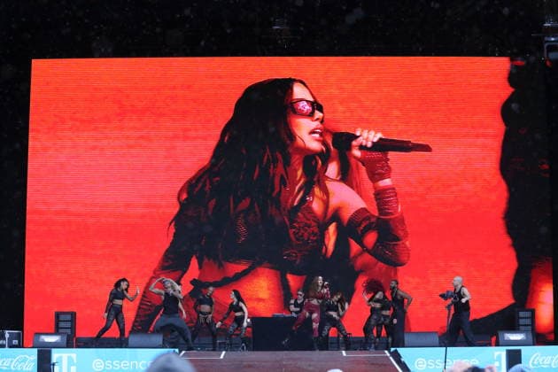 Larissa de Macedo Machado alias Anitta beim Lollapalooza Festival im Olympiapark in Berlin, 19. Juli 2026. Lollapalooza Berlin 2026 *** Larissa de Macedo Machado, also known as Anitta, at the Lollapalooza Festival in Berlin s Olympic Park, July 19, 2026 Lollapalooza Berlin 2026