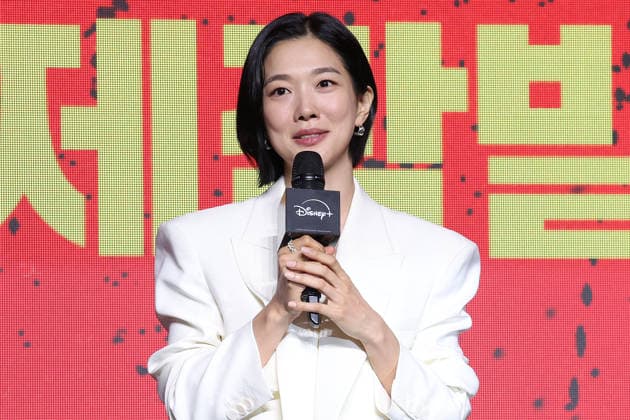 S. Korean actress Jung Yoon-ha S. Korean actress Jung Yoon-ha South Korean actress Jung Yoon-ha, who stars in the new drama A Shop for Killers Season 2, an original series by Disney+, speaks during a publicity event in Seoul on July 20, 2026. The first episode of the series will be available on July 22. (Yonhap) 2026-07-20 14:05:45 < 1980-2026 YONHAPNEWS AGENCY. .> ¼­¿ïÆ¯º°½Ã EDITORIAL USE ONLY  Copyright: xx PYH2026072011500034400 YonhapxNewsx yonphotos254645