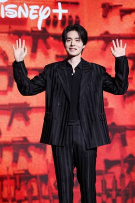 S. Korean actor Lee Dong-wook S. Korean actor Lee Dong-wook South Korean actor Lee Dong-wook, who stars in the new drama A Shop for Killers Season 2, an original series by Disney+, poses for a photo during a publicity event in Seoul on July 20, 2026. The first episode of the series will be available on July 22. (Yonhap) 2026-07-20 14:03:09 < 1980-2026 YONHAPNEWS AGENCY. .> ¼­¿ïÆ¯º°½Ã EDITORIAL USE ONLY  Copyright: xx PYH2026072011150034400 YonhapxNewsx yonphotos254631
