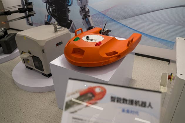 KUNSHAN, CHINA - JULY 19: General view of a robot 6S store on its opening day on July 19, 2026 in Kunshan, Jiangsu Province of China. The store offers integrated sales, spare parts, after-sales service, feedback, leasing, and customization services while serving as a hub for humanoid robots, drones, training, and industry incubation.  Copyright: xVCGx 111655192672