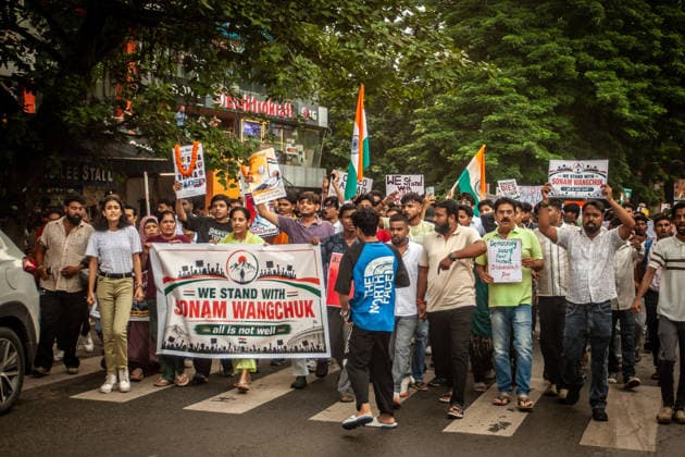Protest held in solidarity with hospitalized activist Sonam Wangchuk in Jamshedpur - 19 Jul 2026 Protesters hold placards during a demonstration. The protest was organized in solidarity with the Indian activist Sonam Wangchuk, who was on a hunger strike at Jantar Mantar, Delhi, and recently got taken to the hospital by the Delhi Police because of his deteriorating health, which led to a nationwide protest. Sonam is demanding the resignation of Indian Minister of Education Dharmendra Pradhan because of recent NEET paper leaks which effected lakhs of students nationwide in India. Jamshedpur India Copyright: xYousufxSarfarazx xSOPAxImagesx EDUCATION_PROTEST_YSARFARAZ-6