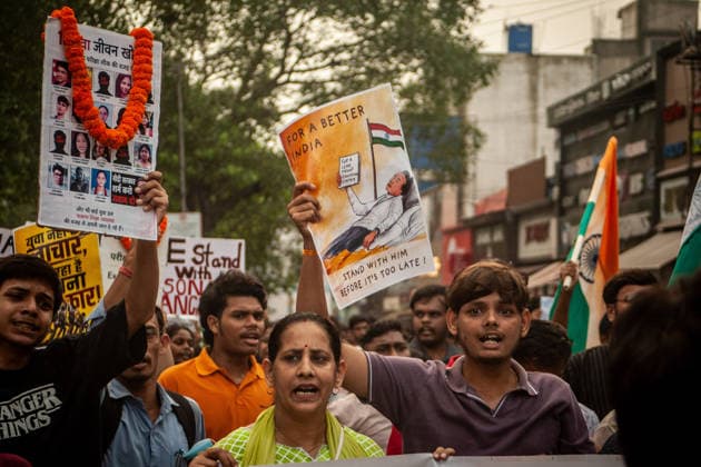 Protest held in solidarity with hospitalized activist Sonam Wangchuk in Jamshedpur - 19 Jul 2026 Protesters hold placards during a demonstration. The protest was organized in solidarity with the Indian activist Sonam Wangchuk, who was on a hunger strike at Jantar Mantar, Delhi, and recently got taken to the hospital by the Delhi Police because of his deteriorating health, which led to a nationwide protest. Sonam is demanding the resignation of Indian Minister of Education Dharmendra Pradhan because of recent NEET paper leaks which effected lakhs of students nationwide in India. Jamshedpur India Copyright: xYousufxSarfarazx xSOPAxImagesx EDUCATION_PROTEST_YSARFARAZ-7