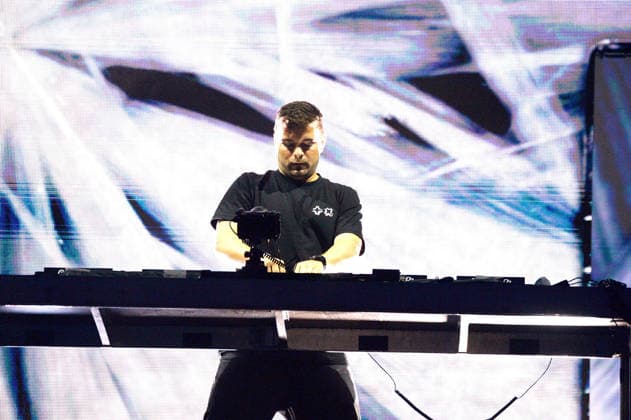 Festival d Ete de Quebec Festival d Ã tÃ de QuÃ bec 2026 - Day 10 DJ Martin Garrix performs during the Festival d Ã tÃ de QuÃ bec on July 18, 2026 in Quebec City, Quebec. Quebec City Plaines De Abraham Quebec Canada Copyright: xx