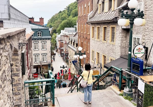 Festival d Ete de Quebec Festival d Ã tÃ de QuÃ bec 2026 - Day 10 A general view of Quartier Petit Champlain, nestled at the base of Cap Diamant in Old QuÃ bec s Lower Town during the Festival d Ã tÃ de QuÃ bec on July 18, 2026 in Quebec City, Quebec. Quebec City Plaines De Abraham Quebec Canada Copyright: xx