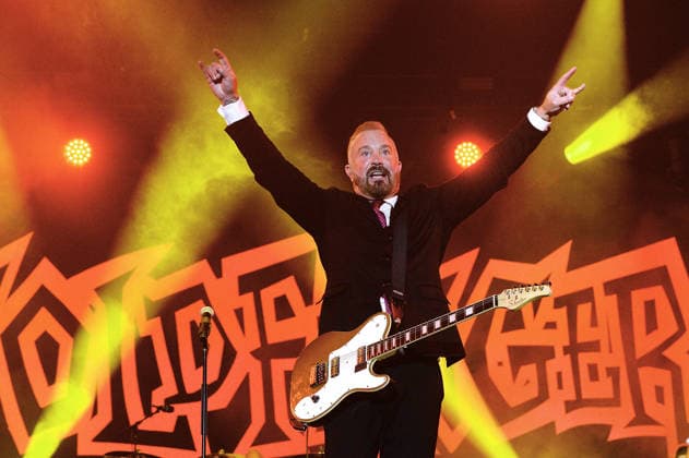 Festival d Ete de Quebec Festival d Ã tÃ de QuÃ bec 2026 - Day 10 John Feldmann of Goldfinger performs during the Festival d Ã tÃ de QuÃ bec on July 18, 2026 in Quebec City, Quebec. Quebec City Plaines De Abraham Quebec Canada Copyright: xx