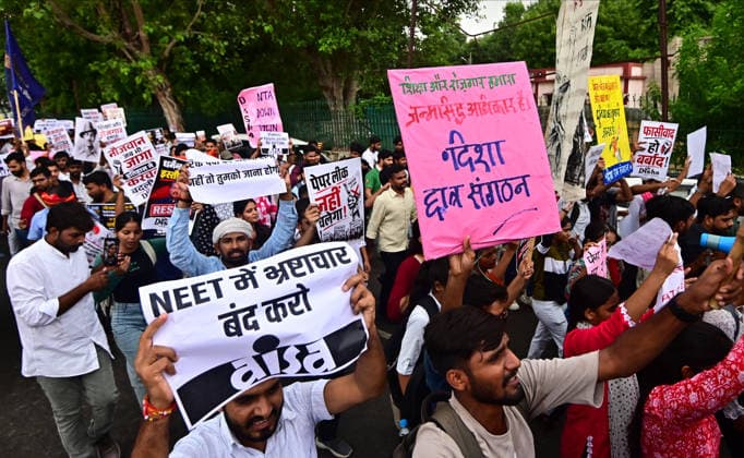 July 20, 2026, Prayagraj, Uttar Pradesh, India: Prayagraj: People stage a protest in support of activist Sonam Wangchuk and the Cockroach Janta Party s protest at Delhi s Jantar Mantar, demanding Union Education Minister Dharmendra PradhanÃ¢â‚¬â ¢s resignation, in Prayagraj on Monday, July 20, 2026. Prayagraj India - ZUMAv115 20260720_zap_v115_005 Copyright: xPrabhatxKumarxVermax