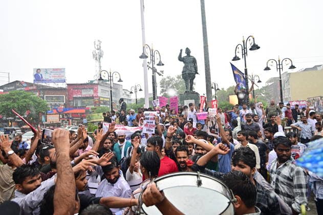 July 20, 2026, Prayagraj, Uttar Pradesh, India: Prayagraj: People stage a protest in support of activist Sonam Wangchuk and the Cockroach Janta Party s protest at Delhi s Jantar Mantar, demanding Union Education Minister Dharmendra PradhanÃ¢â‚¬â ¢s resignation, in Prayagraj on Monday, July 20, 2026. Prayagraj India - ZUMAv115 20260720_zap_v115_011 Copyright: xPrabhatxKumarxVermax
