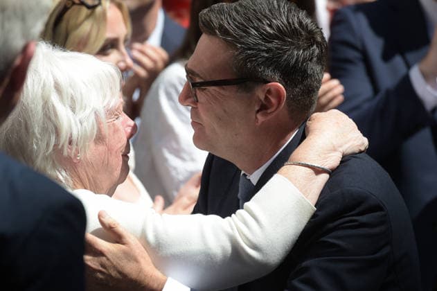 Andy Burnham Prime Minister Andy Burnham gives his first address as the 59th Prime Minister of the UK outside No10 Downing Street London UK and meets with his Mother Eileen Burnham. London Westminster UK Copyright: xMartinxDaltonx Politicians_London_200726_MD_040