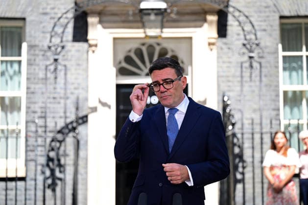Andy Burnham becomes Prime Minister, Downing Street, London, UK - 20 Jul 2026 Andy Burnham gives his inaugural speech as Prime Minister outside No.10 Downing Street Andy Burnham becomes Prime Minister, Downing Street, London, UK - 20 Jul 2026, Credit:Victoria Jones Shutterstock PA ROTA - B68 Avalon United Kingdom, London, Downing Street  Copyright: xVictoriaxJones Shutterstockx xPAxROTAx-xB68x xAvalonx 1117553299