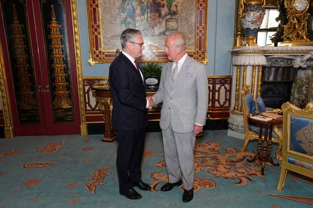 Andy Burnham becomes new PM King Charles III welcomes outgoing Prime Minister Sir Keir Starmer, during an audience at Buckingham Palace, London, where he will formally resign as Prime Minister after losing the Labour leadership contest to Andy Burnham who will become the new Prime Minister. Picture date: Monday July 20, 2026., Credit:Aaron Chown PA ROTA - B68 Avalon UK, London  Copyright: xAaronxChownx xPAxROTAx-xB68x xAvalonx 1117556212