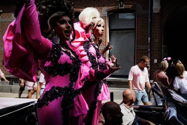 TILBURG - Participants during a Pride Walk from Tilburg station towards the Tilburg Fair for the traditional Pink Monday. During this day, equality, inclusion, and acceptance are celebrated with a large fair. RAMON VAN FLYMEN ANP netherlands out - belgium out  Copyright: xx x563922917x originalFilename: 563922917.jpg