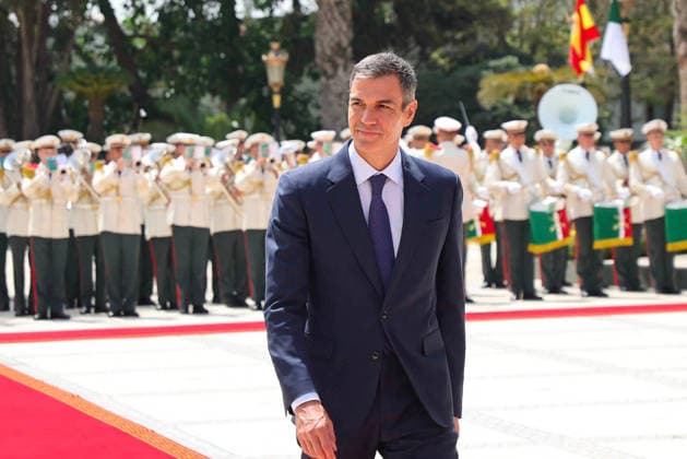RECORD DATE NOT STATED Spanish PM Visits Algerian President in Algiers - Algeria Spanish Prime Minister Pedro Sanchez arrives in Algiers, Algeria on July 20, 2026, for an official visit aimed at enhancing diplomatic and economic relations. Photo by Algerian Presidency via APP ABACAPRESS.COM Algiers Algeria  Copyright: xAPP ABACAx
