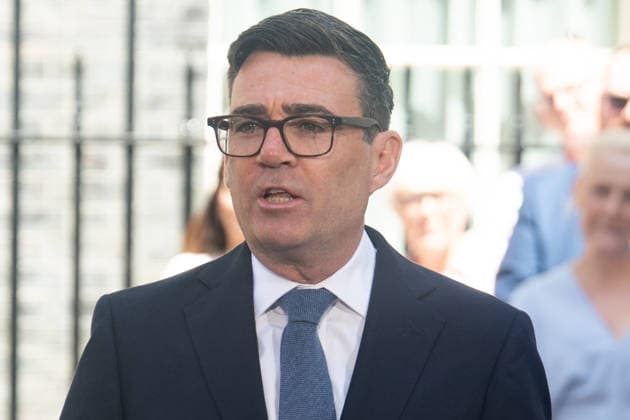 British Prime Minister Andy Burnham arrives in Downing Street, London, UK - Monday 20 July 2026 British Prime Minister Andy Burnham and wife Marie-France van Heel arrive in Downing Street to make his first speech as Prime Minister in Downing Street, London, England, UK on Monday 20 July, 2026., Credit:Justin Ng Avalon UK, England, London, Downing Street  Copyright: xJustinxNgx xAvalonx 1117559186