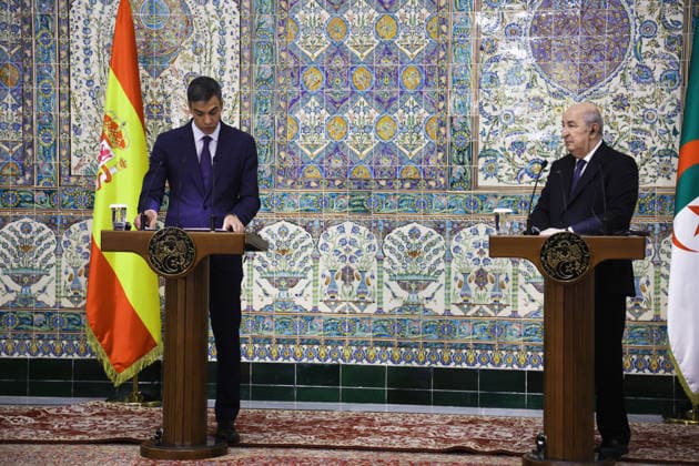 Spanish Prime Minister Pedro Sanchez in Algiers ALGIERS, ALGERIA - JULY 20: Spanish Prime Minister Pedro Sanchez (L) and Algerian President Abdelmadjid Tebboune (R) hold a joint press conference during his official visit to the capital Algiers, Algeria on July 20, 2026. Stringer Anadolu Algiers Algeria. Editorial use only. Please get in touch for any other usage.  Copyright: x2026xAnadoluxStringerx