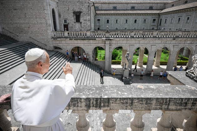 ITALY - POPE LEO XIV VISITING THE MONTECASSINO ABBEY IN CASSINO - 2026 7 20 Italy, MonteCassino , Vatican, 2026 7 20 Pope Leo XIV visiting the Montecassino Abbey in Cassino. EDITORIAL USE ONLY - NO BOOKS Copyright: xVATICANxMEDIAx