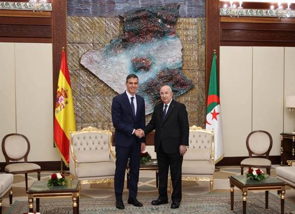 Algerian president receives Spanish prime minister in Algiers Algerian President Abdelmadjid Tebboune receives Spanish Prime Minister Pedro Sánchez at El Mouradia Palace in Algiers, Algeria, on July 20, 2026. Sánchez is on an official visit to Algeria to hold talks with Algerian officials. Photo by Algerian Presidency Office apaimages Algeria Algeria Algeria 200726_Algeria_APO_00(6) Copyright: xapaimagesxAlgerianxPresidencyxOfficex xapaimagesx