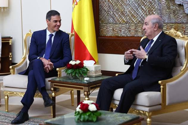 Algerian Prime Minister Sifi Ghrieb receives Spanish Prime Minister Pedro Sanchez during an official visit in Algiers, Algeria on July 20, 2026. Cordon Press  FERNANDOxCALVO