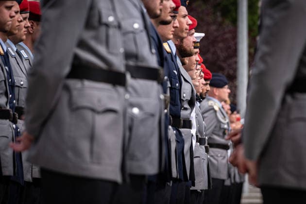 Berlin, Feierliches Gelöbnis im BMVg Feierliches Gelöbnis im Bundesministerium der Verteidigung am 20.07.2026 anlässlich des 82. Jahrestages des 20. Juli 1944. Berlin Bundesministerium der Verteidigung Berlin Deutschland *** Berlin, Ceremonial Oath-Taking at the Federal Ministry of Defense Ceremonial oath-taking at the Federal Ministry of Defense on July 20, 2026, on the occasion of the 82nd anniversary of July 20, 1944 Berlin Federal Ministry of Defense Berlin Germany