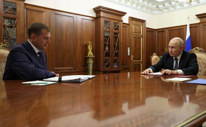 July 20, 2026, Moscow, Moscow Oblast, Russia: Russian President Vladimir Putin, listens to Zaporozhye Region Governor Yevgeny Balitsky, left, deliver his report during a working meeting at the Kremlin, July 20, 2026 in Moscow, Russia. The two discussed the situation in the city of Energodar which is under attack from Ukrainian forces trying to reclaim the territory. Author: Moscow Russia - ZUMAp138 20260720_zaa_p138_026 Copyright: xAlexanderxKazakov RussianxGovernx