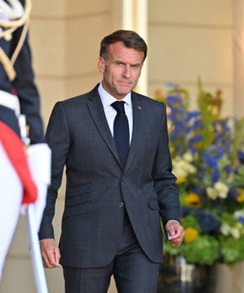 Emmanuel Macron - Brice Oligui Nguema meeting in Paris PARIS, FRANCE - JULY 20: French President Emmanuel Macron awaits Brice Oligui Nguema (not pictured), President of Gabon at the Elysee Presidential Palace in Paris, France on July 20, 2026. Mustafa Yalcin Anadolu Paris France. Editorial use only. Please get in touch for any other usage.  Copyright: x2026xAnadoluxMustafaxYalcinx