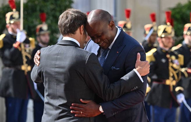 French President Emmanuel Macron hosts Gabonese President Brice Oligui Nguema at the Élysée Palace in Paris, France, on July 20, 2026. Christian Liewig Bestimage French President Emmanuel Macron receives Gabon’s President Brice Oligui Nguema for a meeting at the Élysée Palace in Paris, France, on July 20, 2026  Copyright: xChristianxLiewigx xBestimagexChristianxLiewigx xBestimagex