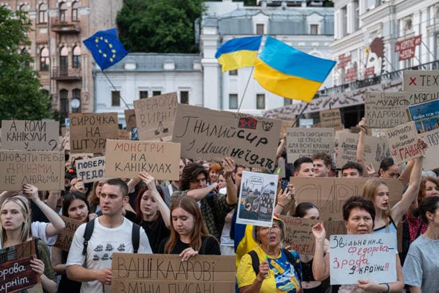 Ukrainians protest against the dismissal of Defense Minister Fedorov in Kyiv KYIV, UKRAINE - JULY 20: People attend a rally to protest the dismissal of defense minister of Ukraine Mykhailo Fedorov after being at post for 6 months in Kyiv, Ukraine, on July 20, 2026. Protesters also demand the dismissal of Commander-in-Chief of the Afrmed Forces of Ukraine Oleksandr Syrskyi and the reform of the Ukrainian army. Danylo Antoniuk Anadolu Kyiv Ukraine. Editorial use only. Please get in touch for any other usage.  Copyright: x2026xAnadoluxDanyloxAntoniukx