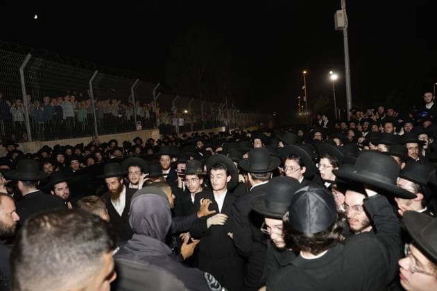 Ultra-Orthodox protesters demonstrate over arrest of alleged draft evader in Israel CFAR YONA, ISRAEL JULY 20, 2026: Ultra-Orthodox Jewish demonstrators, including members of the Gur Hasidic community, gather outside Military Prison 10 to protest the arrest of a Haredi man accused of evading compulsory military service. Organisers estimated that more than 20,000 people took part in the demonstration, which escalated into clashes and created hazardous conditions for journalists covering the event. Cfar Yona Israel Copyright: x xHilelxbenxorx xJNAxPressx