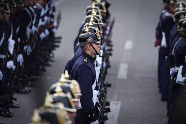 Colombia s Independence Day Parade in Bogota BOGOTA, COLOMBIA - JULY 20: A view of the Independence Day military parade as Colombian President Gustavo Petro attends it in Bogota, Colombia, on July 20, 2026. Petro said the ceremony would mark his final public appearance before leaving office. During the event, a crowd breached the first security perimeter and surged toward the main stage, while a group of demonstrators surrounded and verbally harassed members of the press. Several people climbed onto the platform designated for journalists, prompting reporters from multiple media outlets to report insufficient crowd-control measures and to leave the area under escort by the Colombian National Police. Juancho Torres Anadolu Bogota Colombia.  Copyright: x2026xAnadoluxJuanchoxTorresx