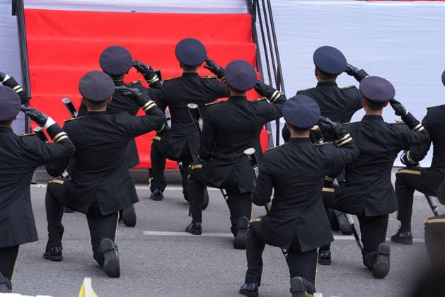 Colombia s Independence Day Parade in Bogota BOGOTA, COLOMBIA - JULY 20: A view of the Independence Day military parade as Colombian President Gustavo Petro attends it in Bogota, Colombia, on July 20, 2026. Petro said the ceremony would mark his final public appearance before leaving office. During the event, a crowd breached the first security perimeter and surged toward the main stage, while a group of demonstrators surrounded and verbally harassed members of the press. Several people climbed onto the platform designated for journalists, prompting reporters from multiple media outlets to report insufficient crowd-control measures and to leave the area under escort by the Colombian National Police. Juancho Torres Anadolu Bogota Colombia.  Copyright: x2026xAnadoluxJuanchoxTorresx