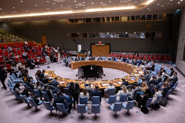 (260720) -- UNITED NATIONS, July 20, 2026 -- The Security Council holds a meeting on Haiti at the UN headquarters in New York, July 20, 2026. The top UN envoy in Haiti on Monday called for efforts to maintain the current momentum in the country s political transition. ( UN Photo Handout via Xinhua) UN-SECURITY COUNCIL MEETING-HAITI ManuelxElias 