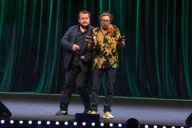 20.07.2026, Kulturzentrum Güssing BGLD, Finale des burgenländischen Kabarettpreises 2026 beim Kultur Sommer Güssing, Vier Kandidaten treten an um das Preisgeld zu gewinnen im Bild: -live a d Bühne, Max und Moritz, Finale des burgenländischen Kabarettpreises 2026 beim Kultur Sommer Güssing *** July 20, 2026, Güssing Cultural Center, Burgenland, Final of the 2026 Burgenland Cabaret Award at the Güssing Summer Festival; four candidates compete for the prize money, pictured live on stage, Max and Moritz, the finals of the 2026 Burgenland Cabaret Award at the Güssing Summer Culture Festival
