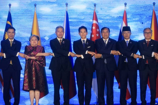 ASEAN Foreign Ministers Meeting 2026 commences in the Philippines METRO MANILA, PHILIPPINES - JULY 21: Foreign Ministers from ASEAN countries pose for a group photo during the opening ceremony for the 59th ASEAN Foreign Ministers Meeting, in Pasay City, Metro Manila, Philippines, on July 21, 2026. The week-long summit, which will last until July 24, gathers foreign ministers and top diplomats from ASEAN member states and major powers, including those from Turkiye, the United States, China, Russia, Japan and several European Union countries to discuss international and regional issues surrounding geopolitical challenges, energy supplies, trade, food, security cooperation as well as Myanmar civil war and the impacts of US-Iran conflict. Danie  Copyright: x2026xAnadoluxDanielxCengx
