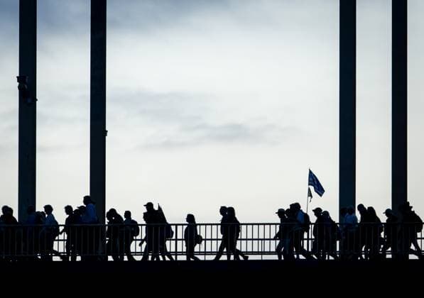 NIJMEGEN - Walkers cross the Waal Bridge on the first day of the Four Days Marches. The first walkers set off at 4:00 AM on the route through the Betuwe, also known as the Day of Elst. ANP SEM VAN DER WAL netherlands out - belgium out  Copyright: xx x563970810x originalFilename: 563970810.jpg
