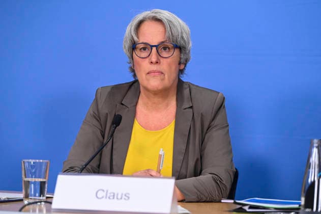 ABB BPK- Kerstin Claus Unabhaengige Bundesbeauftragte gegen sexuellen Missbrauch von Kindern und Jugendlichen (UBSKM) bei der Vorstellung des Bundeslagebild Sexualdelikte zum Nachteil von Kindern und Jugendlichen 2025 Bericht auf der BPK Berlin Bundespressekonferenz in Berlin am 21.07.2026 Berlin Deutschland *** ABB BPK Kerstin Claus, Independent Federal Commissioner Against Sexual Abuse of Children and Adolescents (UBSKM), at the presentation of the 2025 Federal Report on Sexual Offenses Against Children and Adolescents at the BPK Berlin Federal Press Conference in Berlin on July 21, 2026, Berlin, Germany