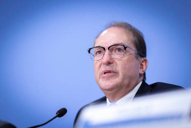 Alexander Dobrindt, Bundesministerium des Innern, aufgenommen im Rahmen einer Bundespressekonferenz zum Bundeslagebild Sexualdelikte zum Nachteil von Kindern und Jugendlichen 2025 in Berlin, 21.07.2026 Berlin Deutschland *** Alexander Dobrindt, Federal Ministry of the Interior, photographed during a federal press conference on the 2025 Federal Report on Sexual Offenses Against Children and Adolescents in Berlin, July 21, 2026, Berlin, Germany Copyright: xYonaxElsnerx