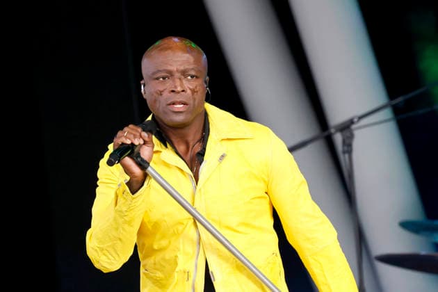 Sänger Seal bei seinem Auftritt im Kölner Tanzbrunnen im Rahmen der Tour SEAL Celebrating 30+ years of the classic albums I & II . Köln, 20.07.2026 NRW Deutschland *** Singer Seal during his performance at the Tanzbrunnen in Cologne as part of the SEAL Celebrating 30 Years of the Classic Albums I & II tour. Cologne, July 20, 2026, North Rhine-Westphalia, Germany Copyright: xChristophxHardtx
