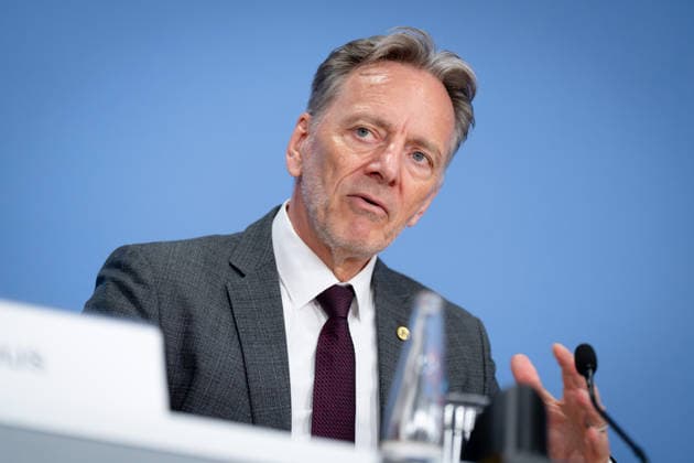 Holger Münch, Präsident, Bundeskriminalamt, BKA Bundeslagebild Sexualdelikte zum Nachteil von Kindern und Jugendlichen 2025 , Berlin, Bundespressekonferenz, Holger Münch, Präsident, Bundeskriminalamt, BKA Berlin Berlin GER *** Holger Münch, President, Federal Criminal Police Office (BKA), BKA National Report on Sexual Offenses Against Children and Adolescents 2025, Berlin, Federal Press Conference, Holger Münch, President, Federal Criminal Police Office (BKA), Berlin, Berlin, GER