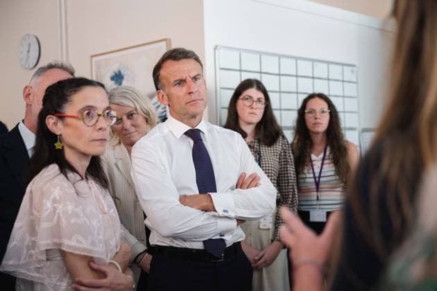 Emmanuel Macron At Asterya Child Support Center - Paris French President Emmanuel Macron visits the Asterya child support center, an innovative program at Necker Hospital dedicated to children under the care of the Assistance sociale à l enfance (ASE), accompanied by Celine Greco, founder of IM PACTES in Paris, France on July 21, 2026. Photo by Gregoire Campione Pool ABACAPRESS.COM Paris IDF France  Copyright: xCampionexGregoire Pool ABACAx