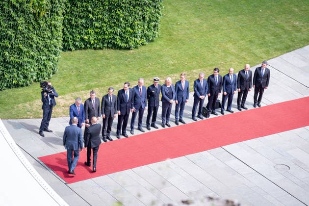 Präsident, Aserbaidschan, Ilham Alijew, Friedrich Merz, Bundeskanzler Berlin, Bundeskanzleramt, Militärische Ehren, Präsident, Aserbaidschan, Ilham Alijew, Friedrich Merz, Bundeskanzler Berlin Berlin GER *** President of Azerbaijan, Ilham Aliyev, Friedrich Merz, Federal Chancellor, Berlin, Federal Chancellery, Military Honors, President of Azerbaijan, Ilham Aliyev, Friedrich Merz, Federal Chancellor, Berlin, Berlin, GER