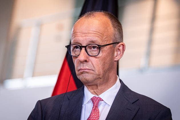 Berlin, Friedrich Merz trifft Ilham Alijew im Bundeskanzleramt Bundeskanzler Friedrich Merz (CDU) trifft Präsidenten der Republik Aserbaidschan Ilham Alijew am 21.07.2026 im Bundeskanzleramt in Berlin. Berlin Bundeskanzleramt Berlin Deutschland *** Berlin: Friedrich Merz Meets Ilham Aliyev at the Federal Chancellery; Federal Chancellor Friedrich Merz (CDU) meets with Ilham Aliyev, President of the Republic of Azerbaijan, on July 21, 2026, at the Federal Chancellery in Berlin; Berlin; Federal Chancellery; Berlin, Germany