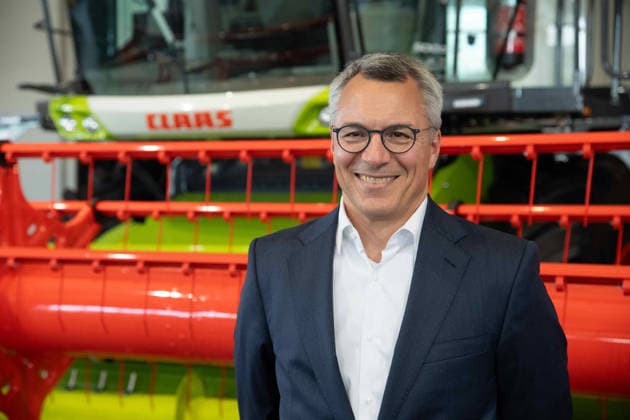 Silke GORISSEN, Gorißen, CDU, Ministerin fuer Landwirtschaft und Verbraucherschutz des Landes Nordrhein-Westfalen, besucht den Landmaschinenhersteller Claas im Rahmen der Tour ,,Starke Zukunft in NRW: KI in Landwirtschaft und Wald,,, Harsewinkel, 21.07.2026 *** Silke GORISSEN, Gorißen, CDU, Minister of Agriculture and Consumer Protection for the State of North Rhine-Westphalia, visits the agricultural machinery manufacturer Claas as part of the tour A Strong Future in North Rhine-Westphalia: AI in Agriculture and Forestry, Harsewinkel, July 21, 2026
