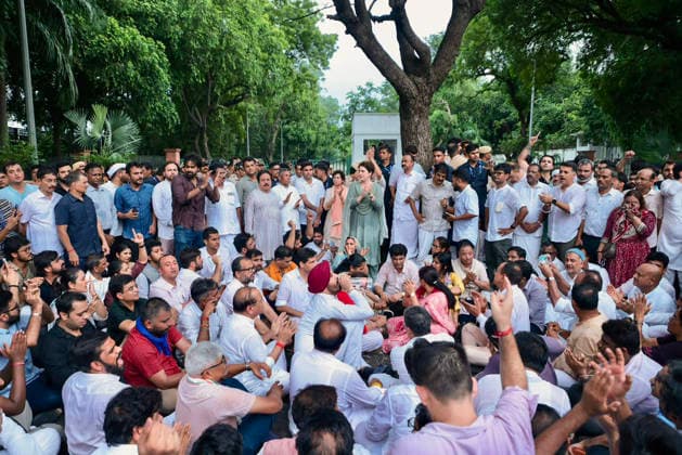 RECORD DATE NOT STATED Congress leaders Priyanka Gandhi Vadra, KC Venugopal and others, hold a protest outside the PM s residence at Lok Kalyan Marg New Delhi, Jul 21 (ANI): Congress leaders Priyanka Gandhi Vadra, KC Venugopal and others, hold a protest outside the PM s residence at Lok Kalyan Marg, demanding the resignations of Prime Minister Narendra Modi and Education Minister Dharmendra Pradhan, in New Delhi on Tuesday. (@IYC X ANI Photo) New Delhi Delhi India Copyright: xANIx ANI_20260721496