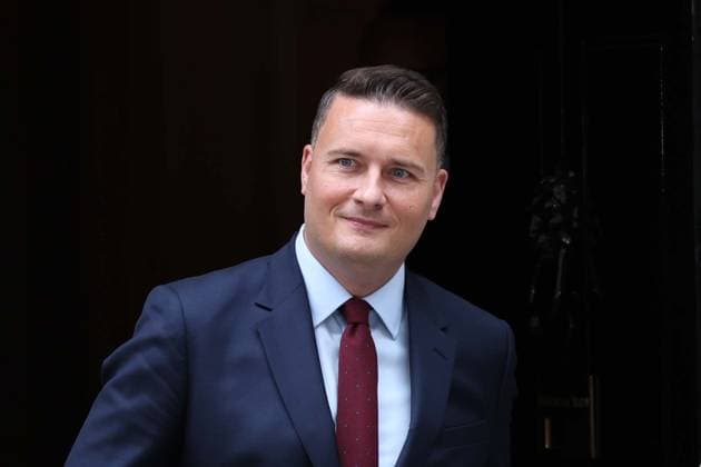 Weekly Cabinet meeting in London LONDON, UNITED KINGDOM - JULY 21: Wes Streeting, Secretary of State for Defense leaves 10 Downing Street after attending the weekly Cabinet meeting in London, United Kingdom on July 21, 2026. Zeynep Demir Anadolu London United Kingdom. Editorial use only. Please get in touch for any other usage.  Copyright: x2026xAnadoluxZeynepxDemirx