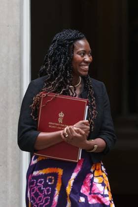 Weekly Cabinet meeting in London LONDON, UNITED KINGDOM - JULY 21: Miatta Fahnbulleh, Parliamentary Under-Secretary of State for Energy Security and Net Zero leaves 10 Downing Street after attending the weekly Cabinet meeting in London, United Kingdom on July 21, 2026. Zeynep Demir Anadolu London United Kingdom. Editorial use only. Please get in touch for any other usage.  Copyright: x2026xAnadoluxZeynepxDemirx