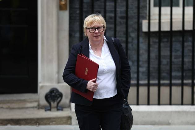 Weekly Cabinet meeting in London LONDON, UNITED KINGDOM - JULY 21: Angela Eagle, Secretary of State for Environment, Food and Rural Affairs of the United Kingdom leaves 10 Downing Street after attending the weekly Cabinet meeting in London, United Kingdom on July 21, 2026. Zeynep Demir Anadolu London United Kingdom. Editorial use only. Please get in touch for any other usage.  Copyright: x2026xAnadoluxZeynepxDemirx