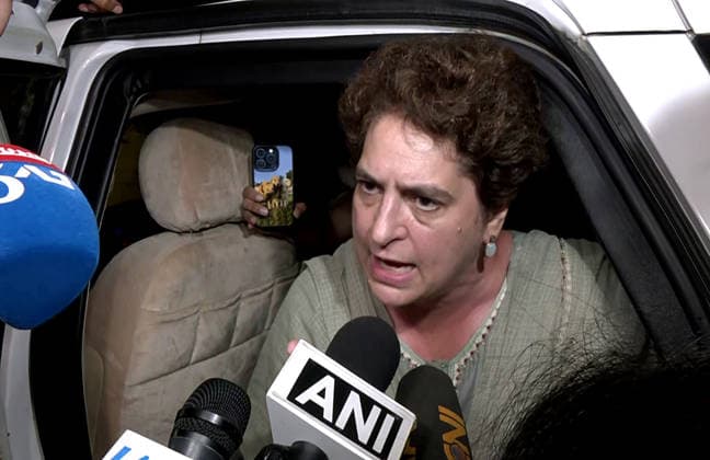 RECORD DATE NOT STATED Congress General Secretary Priyanka Gandhi speaks to media New Delhi, Jul 21 (ANI): Congress General Secretary Priyanka Gandhi speaks to media, in New Delhi on Tuesday. (ANI Video Grab) New Delhi Delhi India Copyright: xANIx ANI_20260721646
