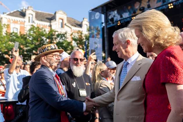 Everyone to the Table - Tout le monde à table BRUSSELS, BELGIUM - JULY 21 : King Philippe of Belgium, Queen Mathilde of Belgium, Prince Emmanuel of Belgium, Prince Gabriel of Belgium, Princess Eleonore of Belgium, Princess Elisabeth of Belgium attend the Tout le Monde à Table (Everyone to the Table), a Resto National initiative at Place du Jeu de Balle for the national Day 2026 on July 21, 2026 in Brussels, Belgium, 21 07 2026 Brussels Belgium  Copyright: xXpix
