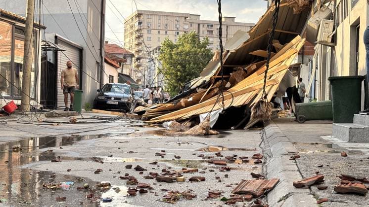 Severe summer storm causes damage across Skopje SKOPJE, NORTH MACEDONIA - JULY 21: A view of damage in the streets following a sudden, powerful storm that struck Skopje, North Macedonia, on July 21, 2026. Umeys Sulejman Anadolu Skopje North Macedonia. Editorial use only. Please get in touch for any other usage.  Copyright: x2026xAnadoluxUmeysxSulejmanx