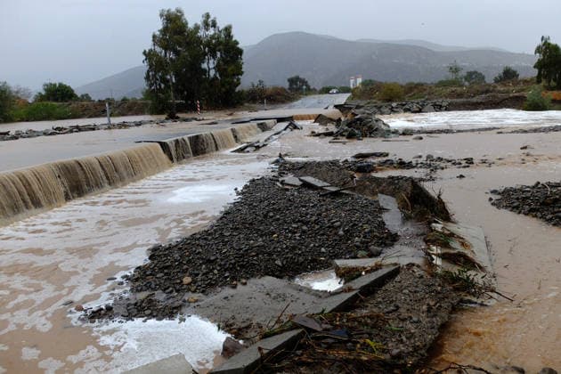 La Ligua, July 21, 2026: A flood of the La Ligua River has caused damage to one of the roads connecting the municipality of La Ligua with the town of Valle Hermoso, as a result of the frontal systems affecting the north-central region of the country. Raúl Zamora Aton, Chile, La Ligua, Chile Aton 1174381  Copyright: RAULxZAMORA ATONxCHILE
