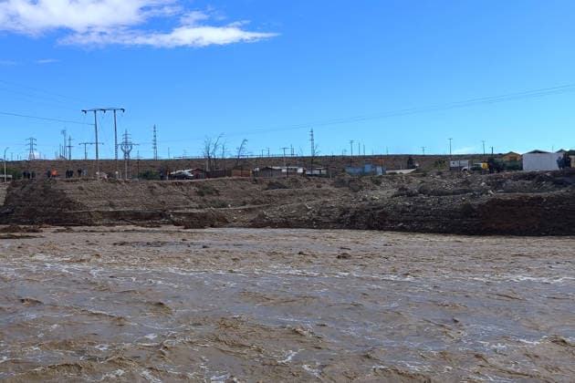 Vallenar, July 21, 2026: A general view of the Maitencillo Bridge over the Huasco River in Vallenar amid the emergency caused by the weather front. Claudio Lopez, Aton Chile, Vallenar, Chile. Aton 1174387  Copyright: CLAUDIOxLOPEZ ATONxCHILE
